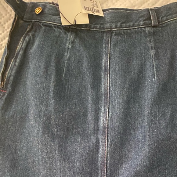 NWT GUCCI denim skirt with gold GG buttons, 70s mid length - Picture 4 of 6